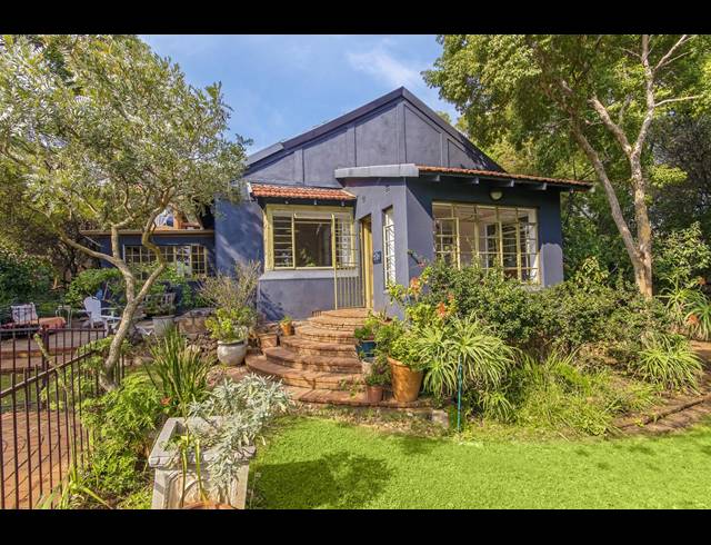3 BEDROOM HOUSE RENTED IN PARKVIEW